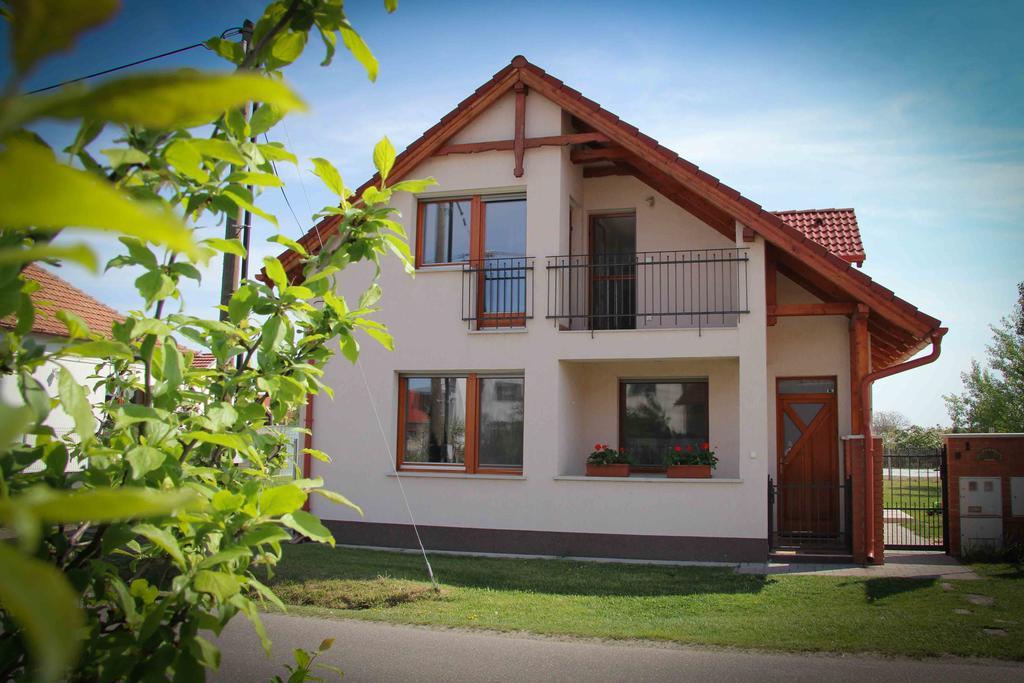 Oázis Apartmanok Mórahalom Camera foto